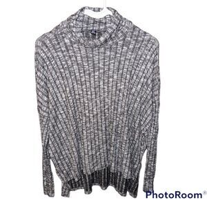 American Eagle Outfitters Turtleneck Small Gray Sweater